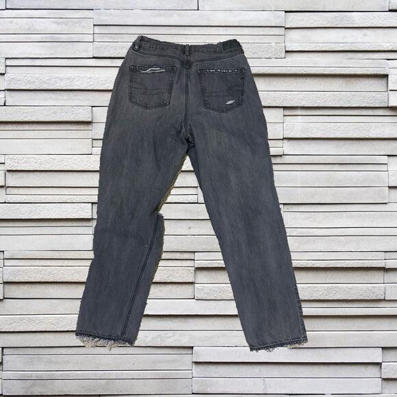 American Eagle Black Distressed 90’s Bootcut Jeans Sz. 8 - Picture 3 of 7